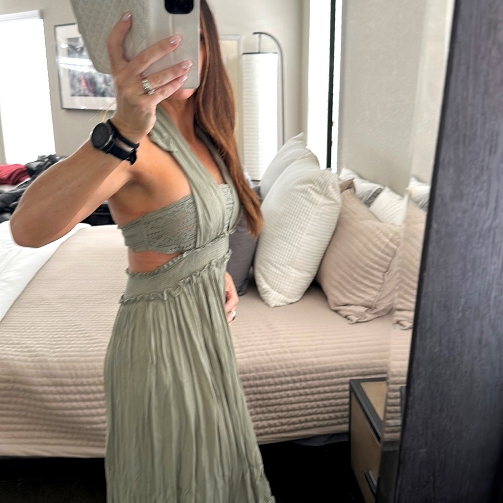 NWT— OHM- Papermoon Green Maxi Dress - Picture 3 of 8